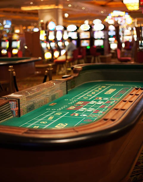 neo4d live-dealer studio with professional croupier at blackjack table