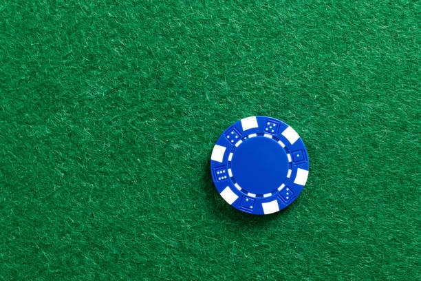 neo4d live-dealer studio with professional croupier and HD broadcast setup